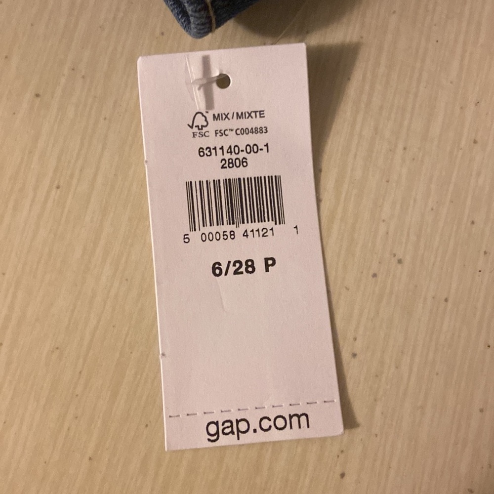 GAP True Skinny High Rise Jeans Petite - Picture 7 of 7